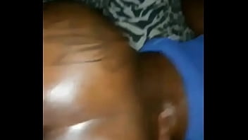 Preview 3 of Broken Hand Son - Jiggly big black ass
