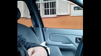 Preview 2 of Older Women Hd - Punheta  no carro