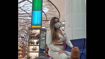 Preview 2 of Ava Lauren Sons Friend - ursinho vamos a hacer yoga en el aeropuerto de Cancun   Bolivianamimi.fans