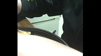 Preview 3 of Mama Va Anak - デブがピザを食べる動画