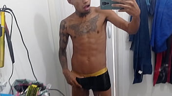 Preview 1 of Amapreet Chelea - Brinquedo do pic&atilde_o t&aacute_ atendendo todo mundo agora chama no WhatsApp s&oacute_ se tiver interessada e quiser sair.    11964219148.  Voc&ecirc_ tem bastante leite nesse v&iacute_deo