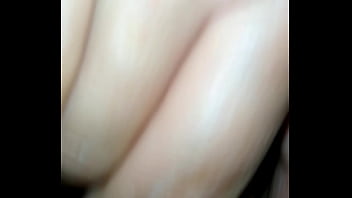 Preview 2 of Big Boobs Milk Brass - Le saco la leche a mi esposa