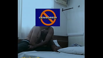 Preview 3 of Amateur Drunk Threesome - Insisti at&eacute_ meu amigo me deixar mamar ele