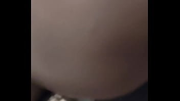 Preview 3 of American Army Xvideo - Pegamos essa moreninha de jeito,  fizemos ela gozar bem gostoso