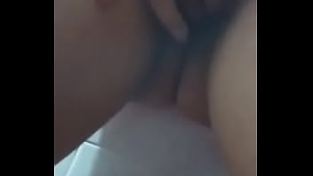 Preview 1 of Ze Xnxx Mom - Mi novia masturb&aacute_ndose bien rico para m&iacute_ parte 2