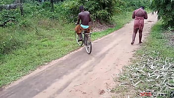 Preview 1 of Nepal Sexptmle - OKONKWO GAVE THE VILLAGE SLAY QUEEN A LIFT WITH HIS BICYCLE,  FUCKED HER OUTDOOR