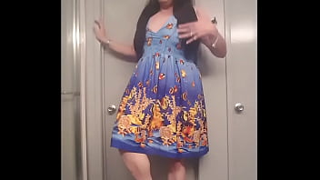 Preview 3 of Pusto Xxxx - Tropical Fish Outfit Video
