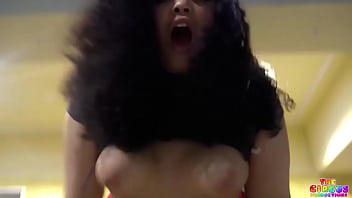 Preview 3 of Janwar And Girl Xvidos Com - Where shopping is a pleasure ( Publix)