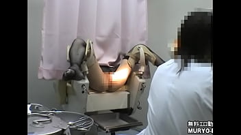 Preview 4 of Bani Xxx Com - 恥ずかしさに耐える飲食業店員のルミさん(20)　～羞恥の内診台診察～ 婦人科診察のすべてFile01-C