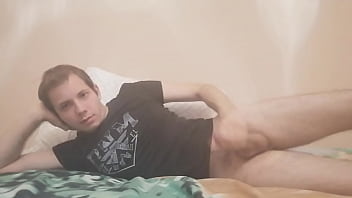 Preview 3 of Cg Vala - Gergely Moln&aacute_r - Alone in the bedroom