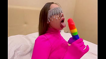 Preview 3 of Creampie Gangbang Amateurs - Cosmic S3xBerry girl show on the big bed