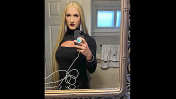 Preview 4 of New Hd Xxxxxcom - Crossdressing into Blonde Hot Woman