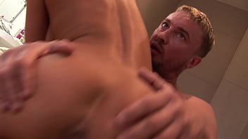 Preview 3 of Sexok Besar - Big titty slut loves getting her tight pussy ga by big dick