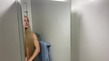 Preview 4 of Luyah Xxx - Crossdresser Fixing Messy Wig