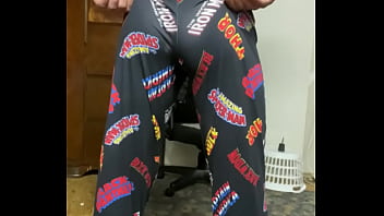 Preview 4 of Xnxx Kio - Peeing my Marvel PJs