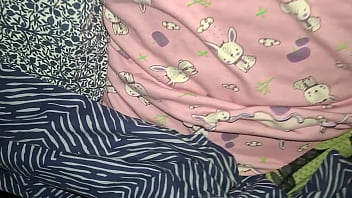 Preview 3 of Johnny Sins Fucks Alanah Rae - La mujer de mi t&iacute_o me mando esto,  mientras yo estaba en el cuarto de al lado