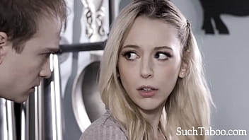 Preview 1 of Frist Time Full Move Sex - Girlfriend Forgives Cheating Boyfriend And Makes Things Exciting
