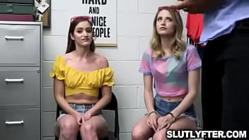 Preview 1 of House Wfie Sex Video - May 5,  2021 Please Let Us Get Off.. The Hook0.mp4