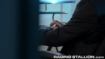 Preview 1 of Dreambabe - Huge Body Builder Boss Settles Argument With Ass Pounding - RagingStallion