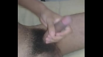 Preview 4 of 333 Xxx Videohinde - Se iba a masturbar,  pero...