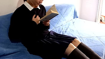 Preview 1 of Frd Moms Sex Hd - Student gets bored of studying and masturbates in her boyfriend&#039_s bed!