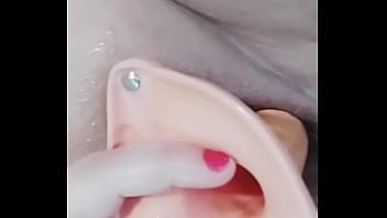 Preview 2 of Xnxx 18 Ans - Brincando com a bucetinha