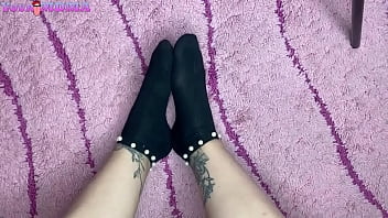 Preview 1 of Face Setting Pussy Eiting - Foot Massage with Cream Closeup - Foot Fetish