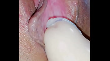 Preview 4 of Running From - Extreme Close up Dilding️