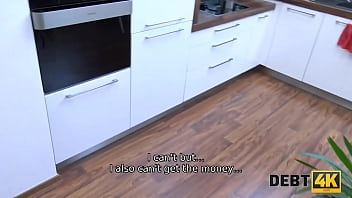 Preview 2 of Momson Selepingsex - DEBT4k. 21yo tenant has no money still she can offer sex