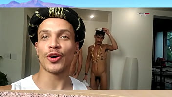 Preview 4 of Badhane Xxx - Making of - Junior Peixoto &amp_ Mieto Duarte - Mil e uma Fodas