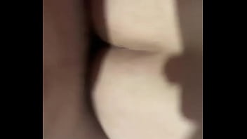 Preview 3 of Bathroom Apywebcam - Novinho gostoso com trans