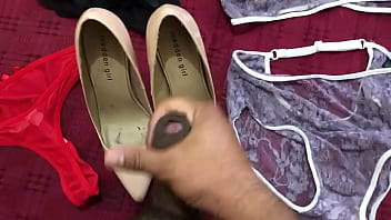 Preview 3 of Manson Stome - Zapatillas nude con semen