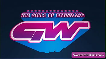 Preview 1 of Tamil First Night Sex Hd - Sexy hot lesbian babes Cadence Lux,  Kenna James going hardcore near the wrestling ring