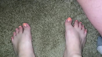 Preview 4 of Maria Ozaw Video - Nice pov cumshot over amateur latina whore&#039_s sexy feet