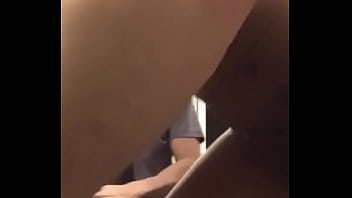 Preview 4 of Fati Chut Nikla Khoon Sex - De pau mole grand&atilde_o no vesti&aacute_rio da academia smartfit