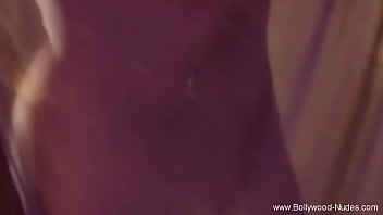 Preview 2 of Model Spycam - Sometimes She Knows When She Is Sexy And Doing It Good