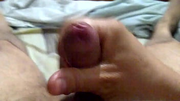 Preview 2 of Japanese Album - Paja ma&ntilde_anera y lechita rica - Morning handjob and cum droplets