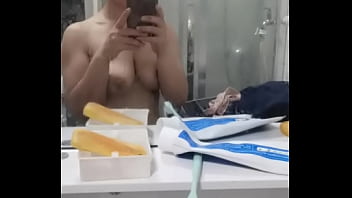 Preview 1 of Soap Xnxx - 她老公每天晚上不回家，她也需要的