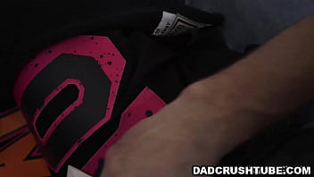Preview 1 of Pakistan Bhai Bahan - Cock Loving Slay Savage needs to borrow some stuffs from his newly stepdud Duncan.Hesitant at first, Duncan took this situation to FUCK Slay Savage