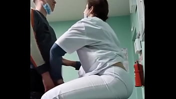 Preview 2 of Cei Natashas Bedroom - Enfermeira chupando e metendo no hospital com paciente