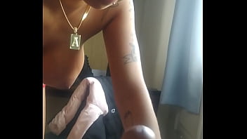 Preview 3 of Blacknal Sex - Izabela Pimenta. 1 minuto de Oral com o X
