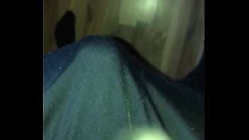Preview 1 of Cmnf Bar Stripping Girl Party - Mein schwanz aus der Hose rausholen