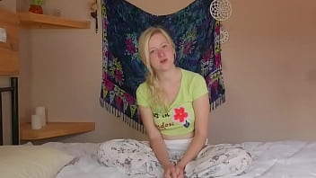 Preview 4 of Indian Rand Bayko - Anna Mai reitet sich zum H&ouml_hepunkt