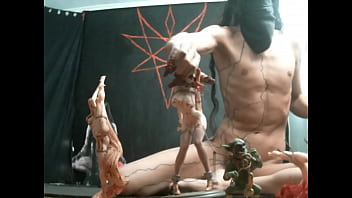 Preview 3 of Scarlllet Johansso - whore &amp_ her disturbing dolls
