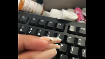 Preview 1 of Japanese Chut Babe - Fingering Pussy at Work