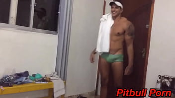 Preview 2 of Beautiful Gril Fuck Videos - Pitbull Porn comendo novinha na pele Candy Crush  sess&atilde_o de anal pesado Candy Crush e Pitbull Porn