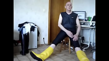 Preview 2 of Vavrin Muscle - geiler Wichs man ich brauch das Goileglatze