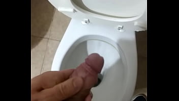 Preview 1 of Sexy Blonde Nathaly - Aceitando