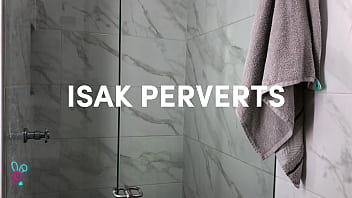 Preview 1 of Guntur Sex Videos Andhra Pradesh - SHAMEFUL BOY GETS NAKED AND ENJOYS A HOT BATH SHOWING HIS WHOLE BODY
