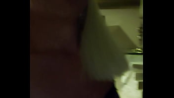 Preview 1 of Masturbation Story - Adoro engolir mijo desse novo vizinho! Mudou para o condom&iacute_nio j&aacute_ deixo viciado nas minhas putarias!